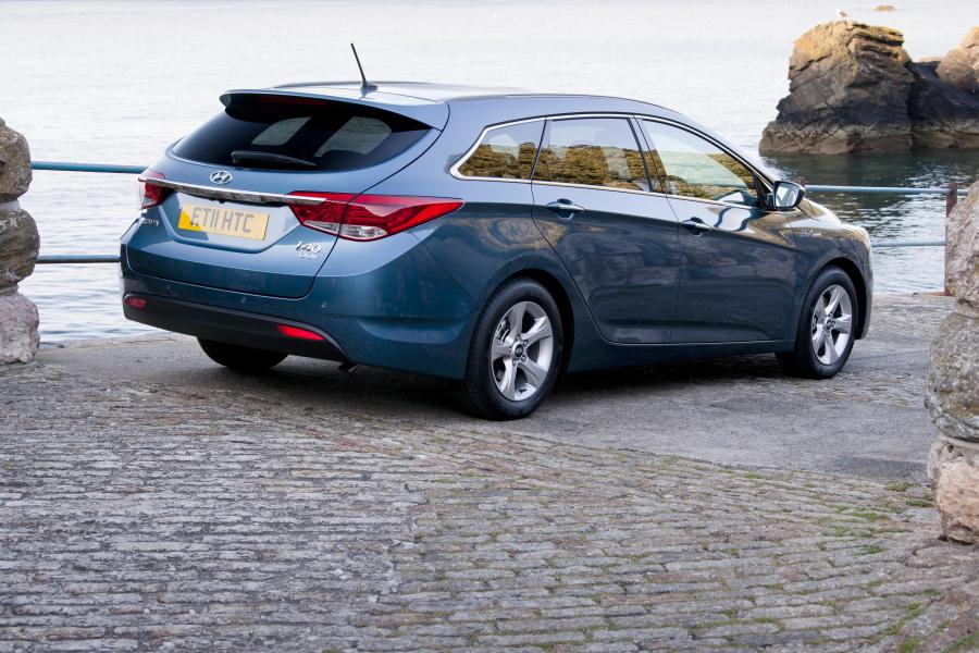 Hyundai i40 Station Wagon Blue Drive 2011 года  (UK) (фото 33 из 53)